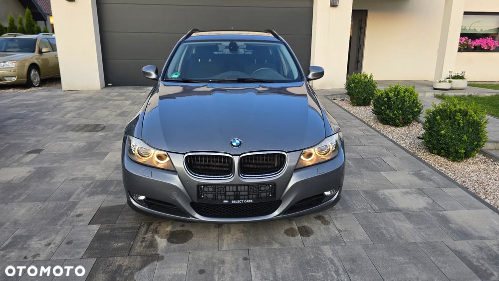 BMW Seria 3 318i Edition Exclusive - 2