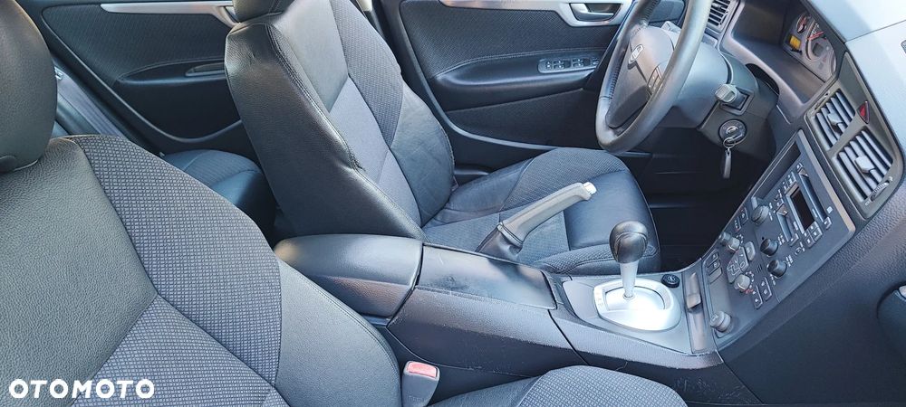 Volvo S60 2.4 Black Edition - 12