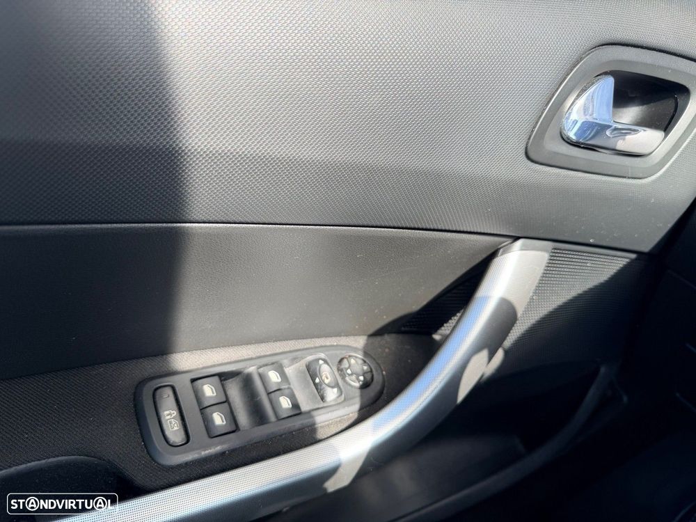 Peugeot 308 1.6 THP 16V Sport CVM6 - 29