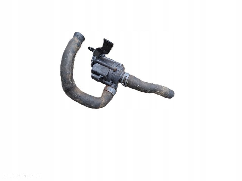 audi a4 b9 a5 8w dodatkowa pompa wody 2.0 tdi 04l965559a - 1