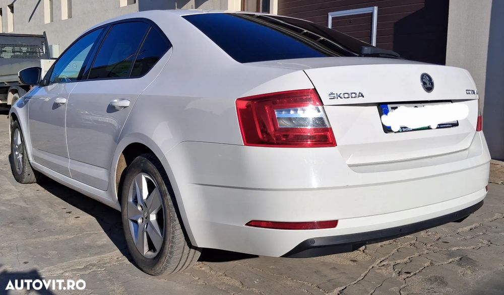Skoda Octavia 1.4 TSI Style - 5