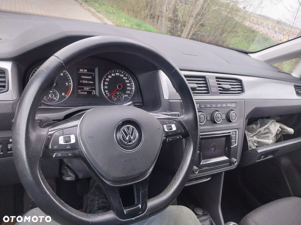 Volkswagen Caddy 2.0 (7-Si.) Maxi Highline - 4