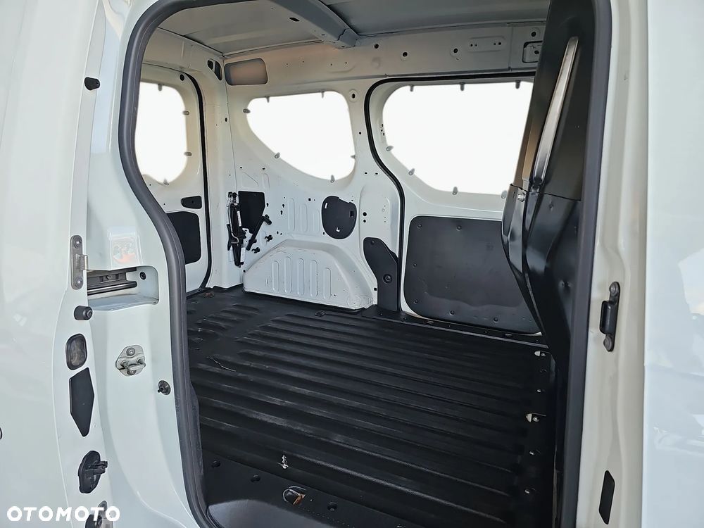 Dacia DOKKER VAN CONFORT CLIM 1.3 TCe 100 - 20
