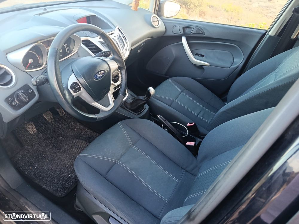 Ford Fiesta 1.25 Titanium - 5