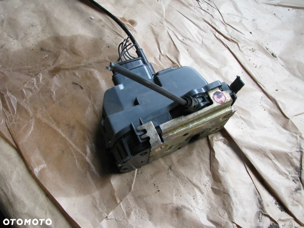 ZESTAW ZAMEK DRZWI ORAZ KLAMKA PRAWY TYŁ SPRAWNE RENAULT MEGANE II 212467 - 3