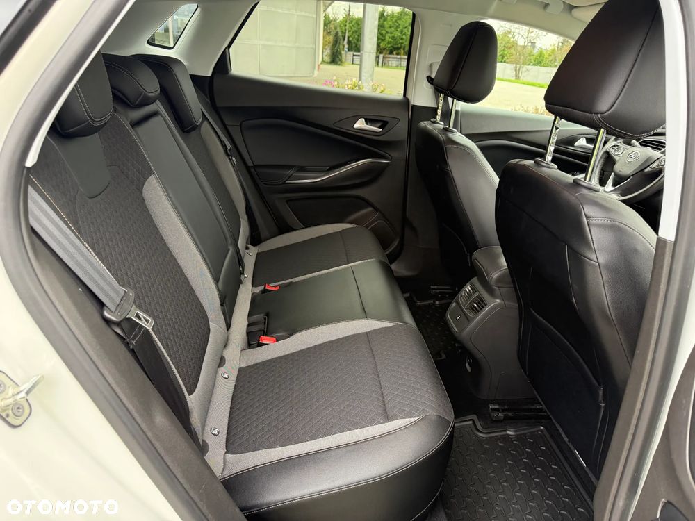 Opel Grandland X 1.6 T PHEV 4x4 Ultimate - 11