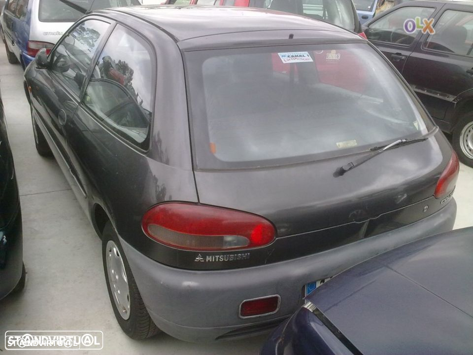 Traseira / Frente /Interior Mitsubishi Colt 93 - 2