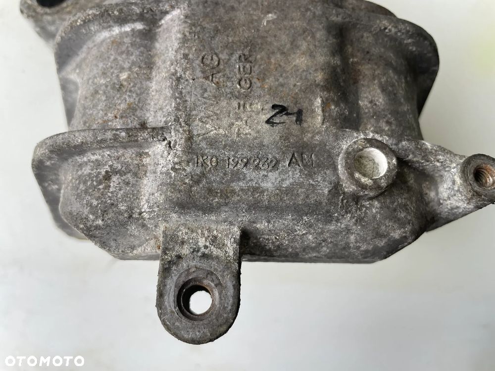 PODUSZKA SILNIKA 1K0199262AM AUDI A3 8P GOLF V SEAT LEON II - 2