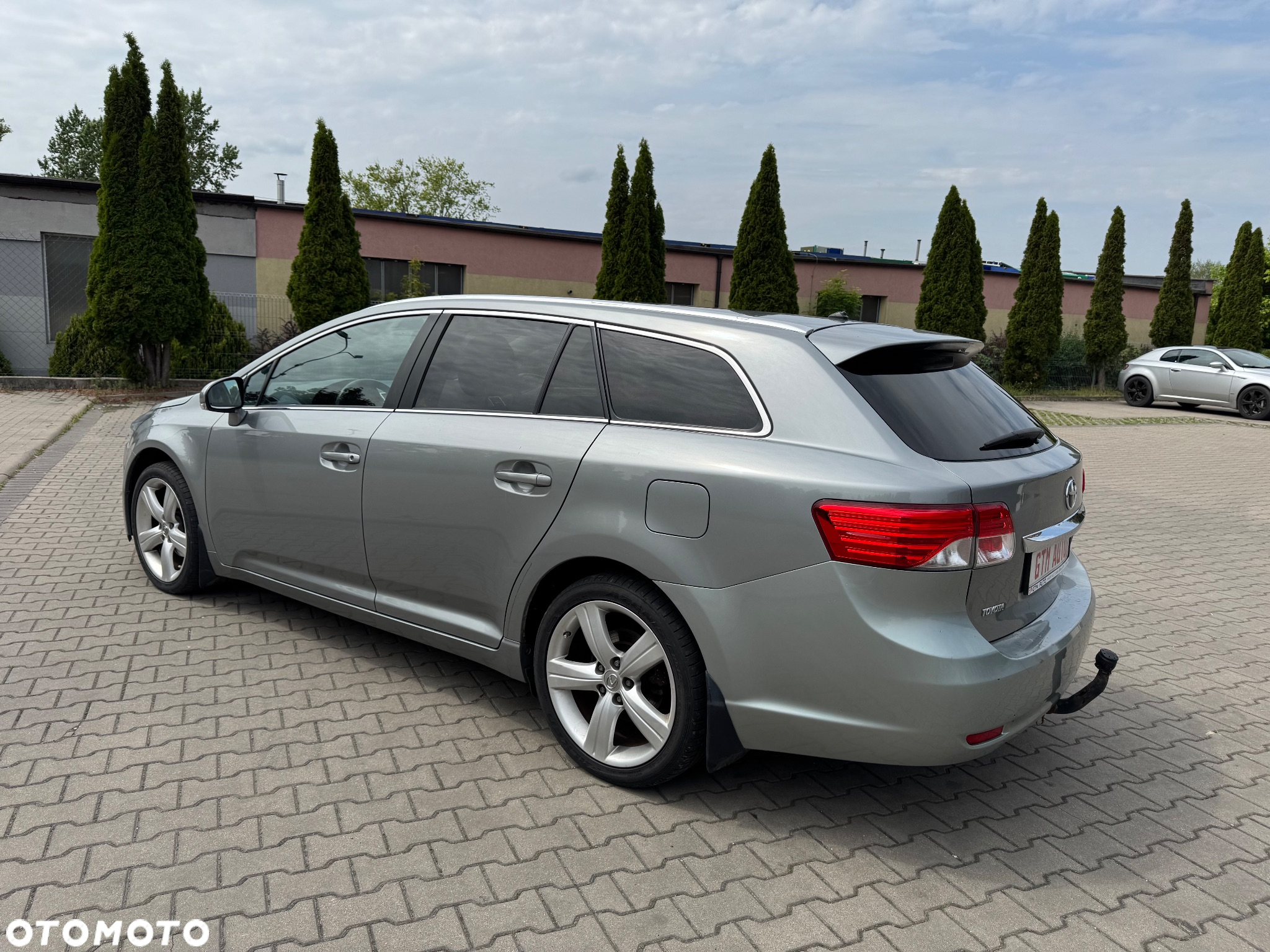 Toyota Avensis 1.8 Premium - 8