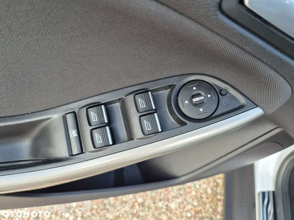 Ford Focus - 9