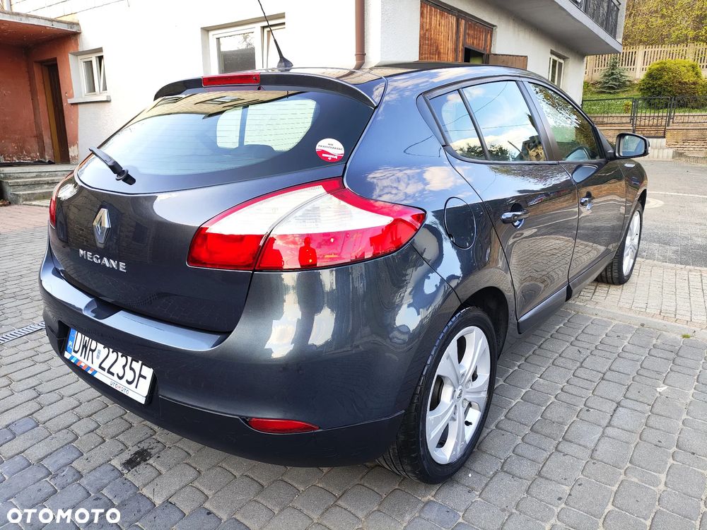 Renault Megane 1.6 16V 100 Authentique - 6