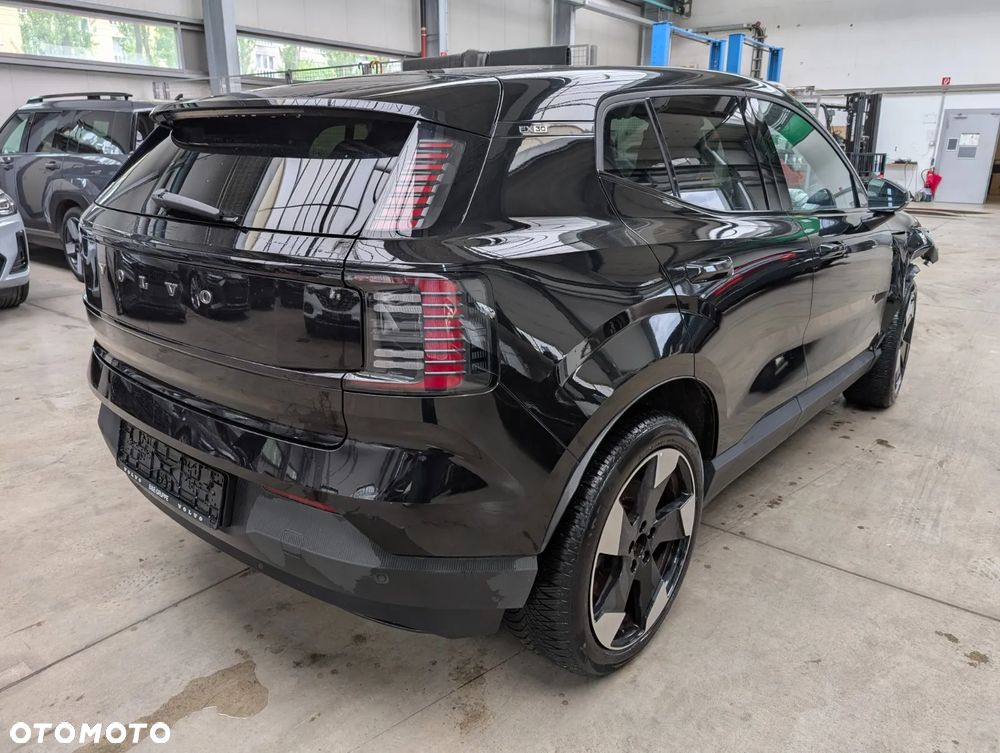 Volvo Ex30 2024 photo 3
