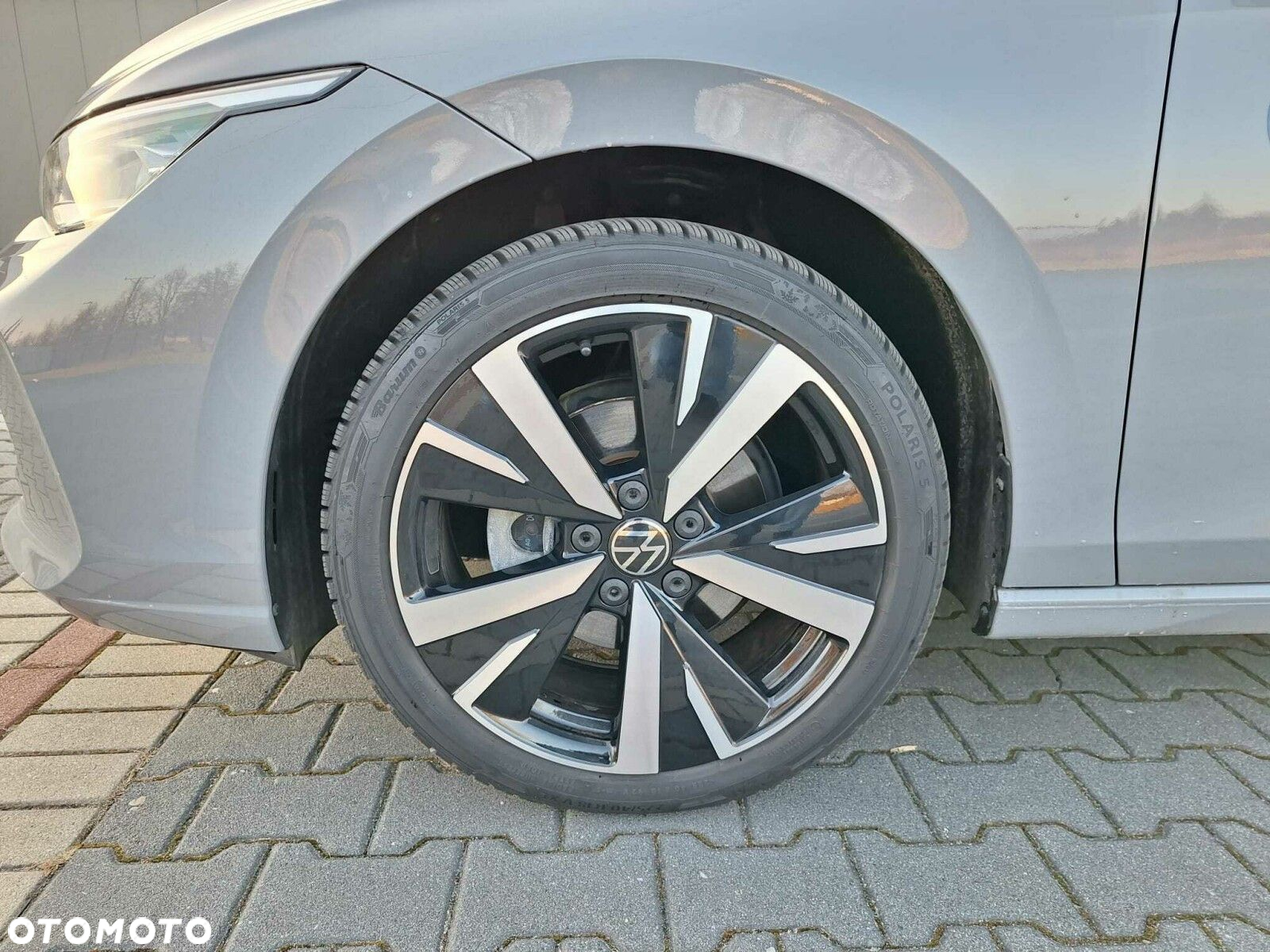 Volkswagen Golf - 26