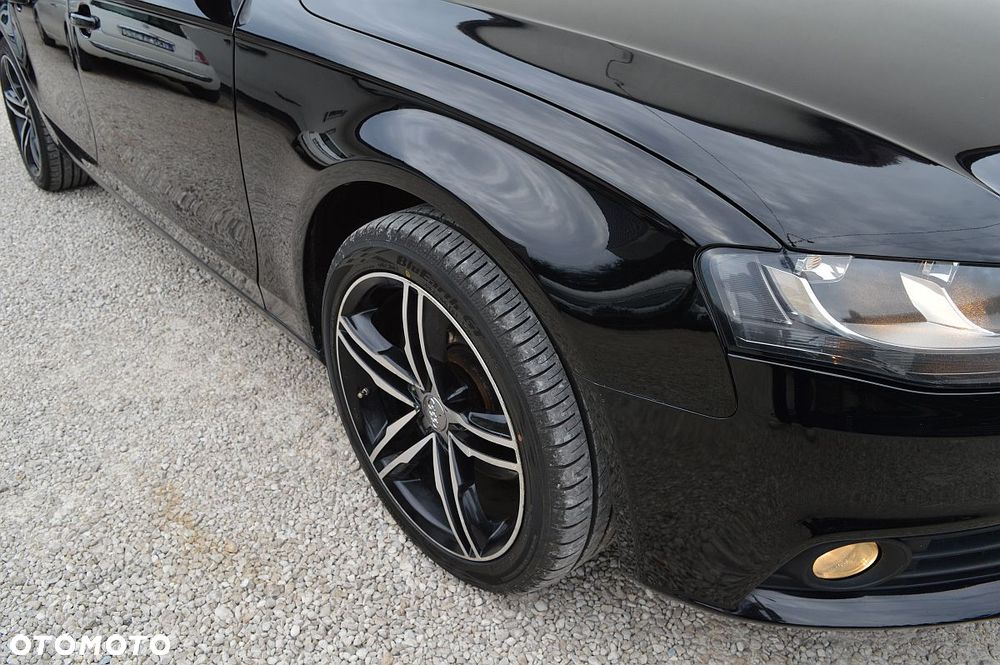 Audi A4 Avant 2.0 TDI DPF multitronic Attraction - 14