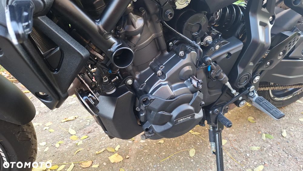 Yamaha MT - 37