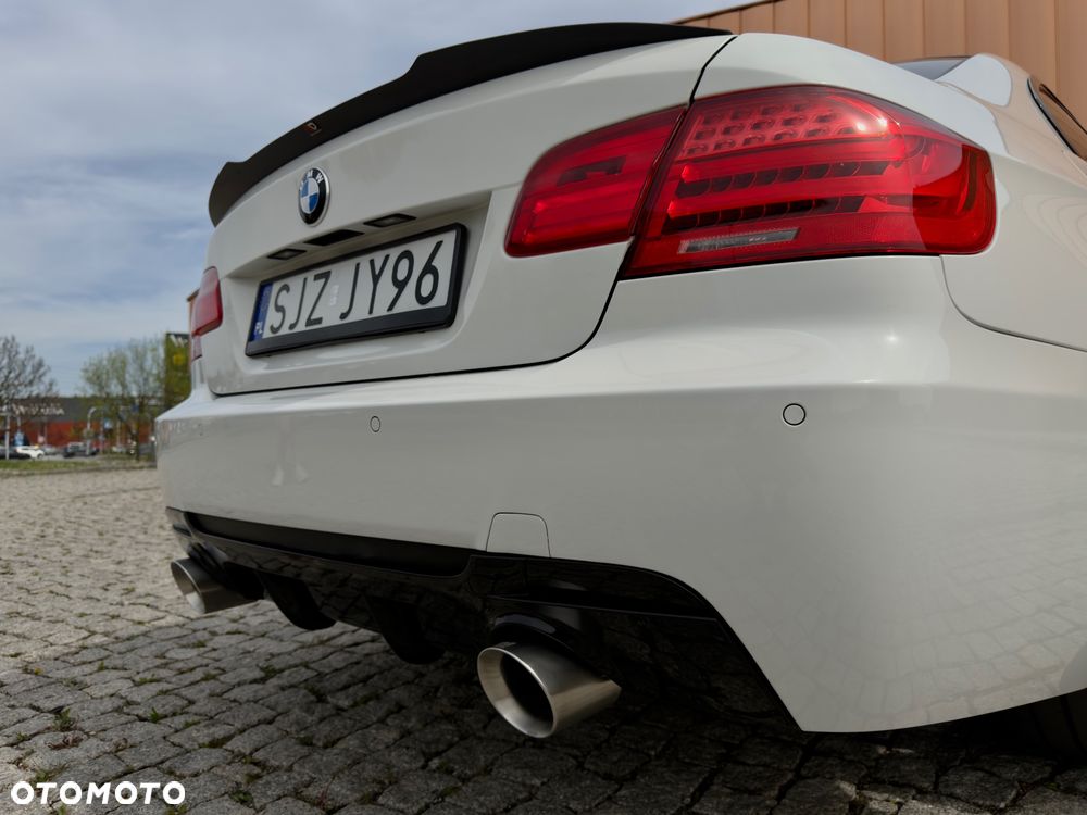BMW Seria 3 320d - 12