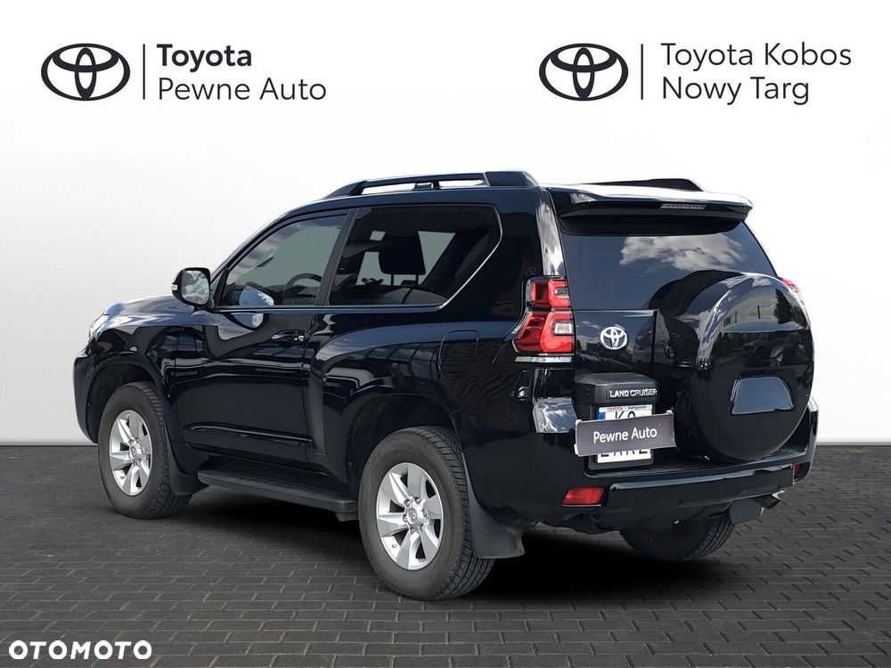 Toyota Land Cruiser LC 2.8 D-4D Prado - 3