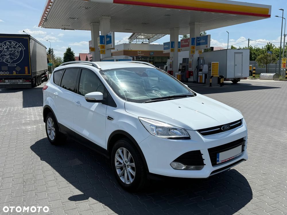 Ford Kuga - 8