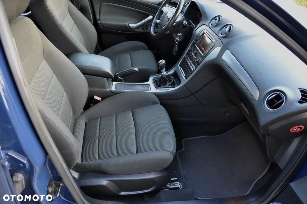 Ford Mondeo 2.0 TDCi Titanium - 11