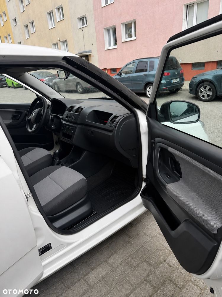 Skoda Fabia 1.6 TDI DPF Active - 17