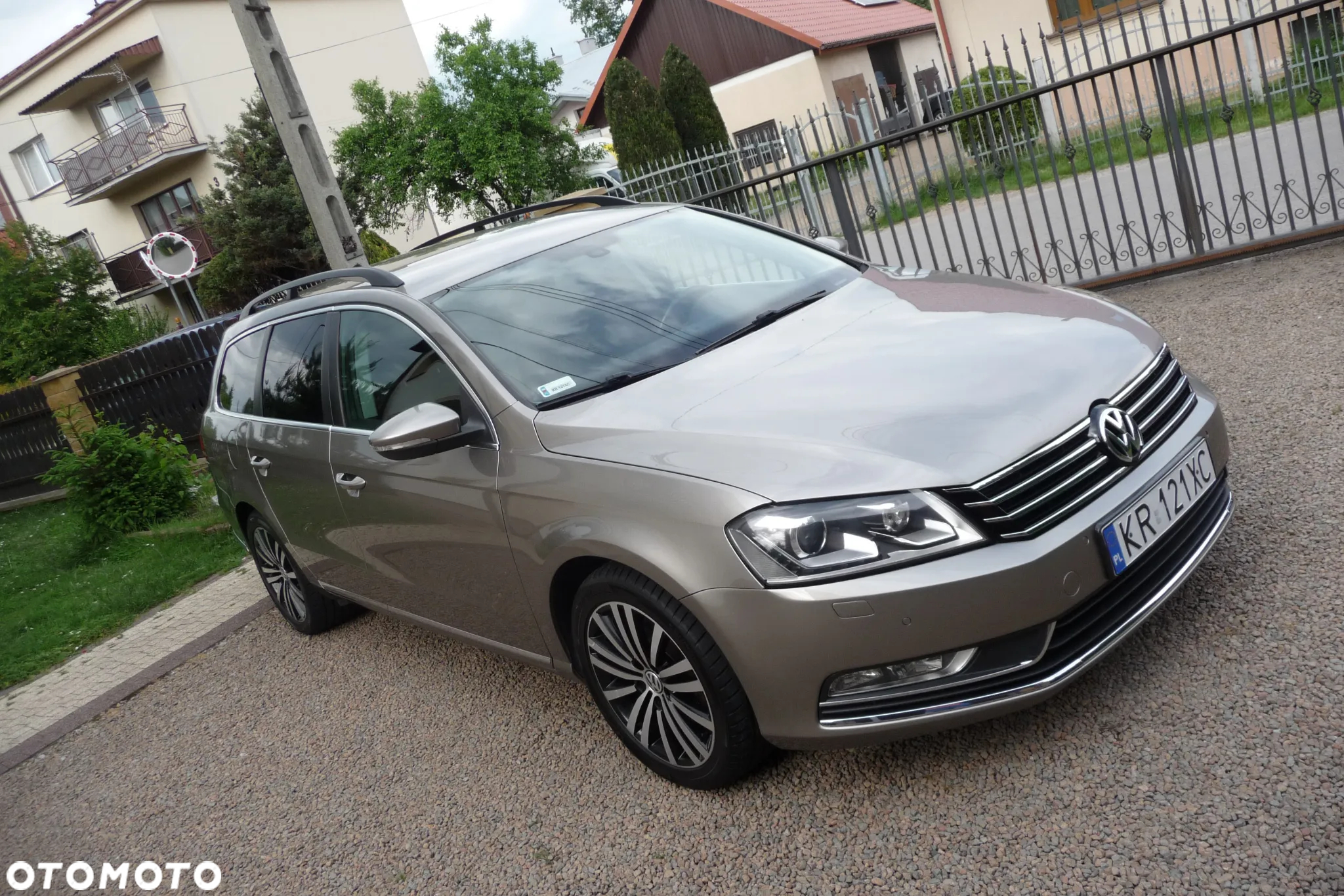 Volkswagen Passat 2.0 TDI Comfortline - 8