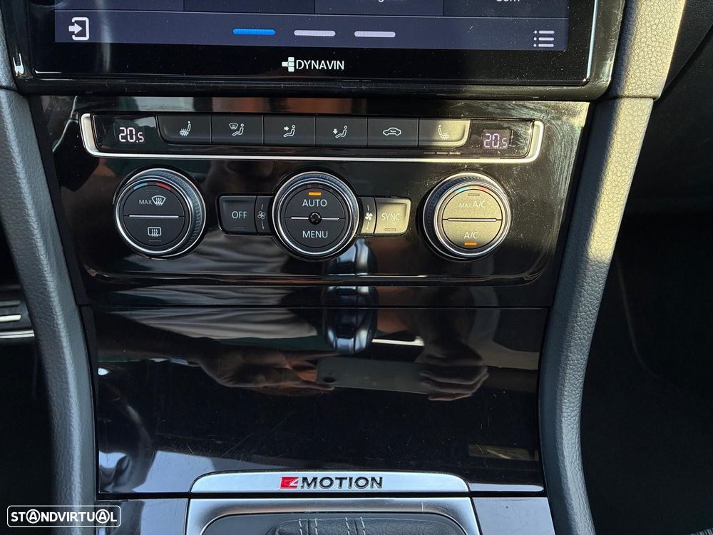 VW Golf 2.0 TSI R DSG - 23