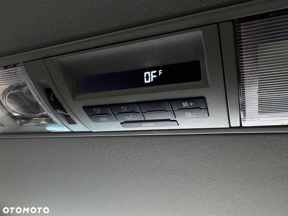 Volkswagen Multivan 2.0 TDI L1 Comfortline DSG - 31