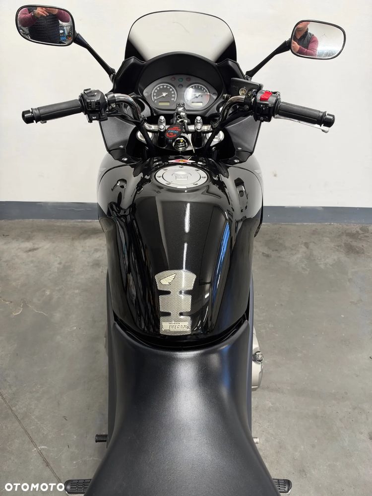 Honda CBF - 39