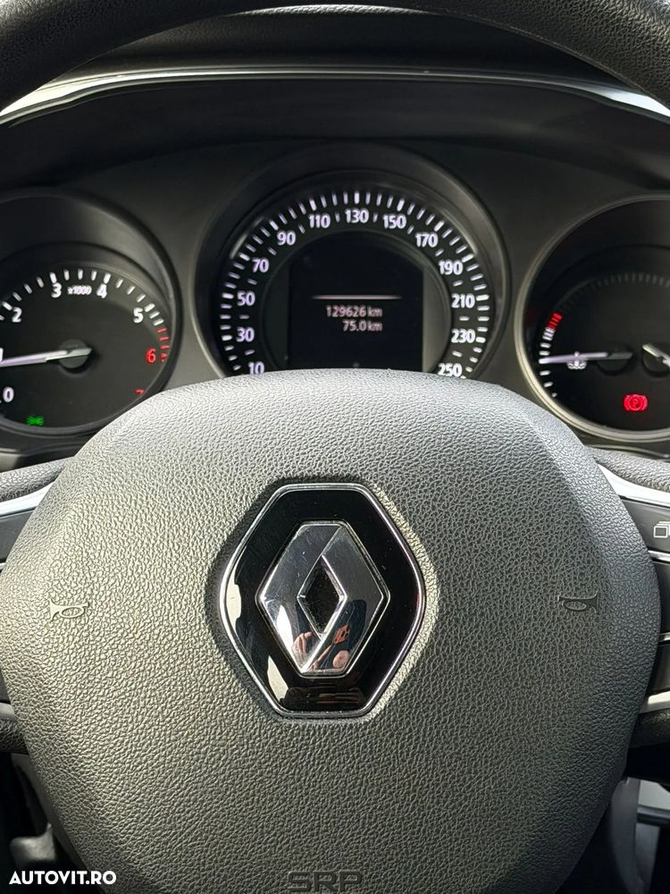 Renault Megane ENERGY TCe 100 LIFE - 7