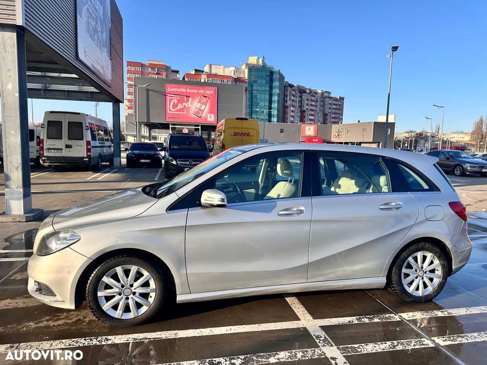 Mercedes-Benz B 180 - 9