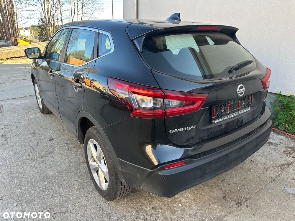 Nissan Qashqai - 8