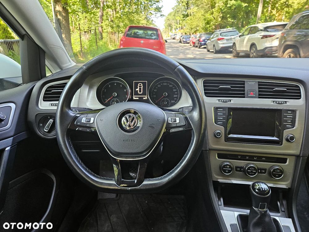 Volkswagen Golf 1.4 TSI BMT Comfortline - 8
