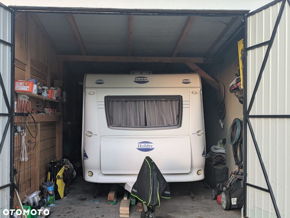 Hobby De Luxe 400 - 4