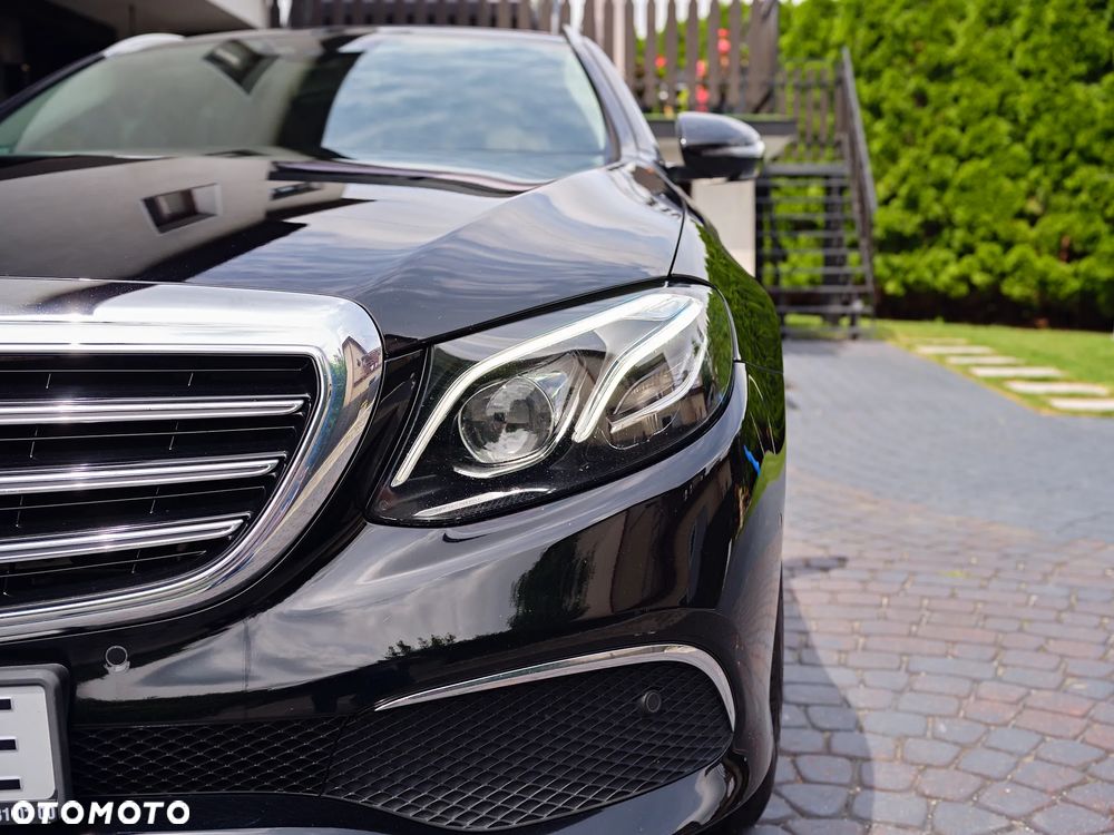Mercedes-Benz Klasa E 220 d 9G-TRONIC - 13