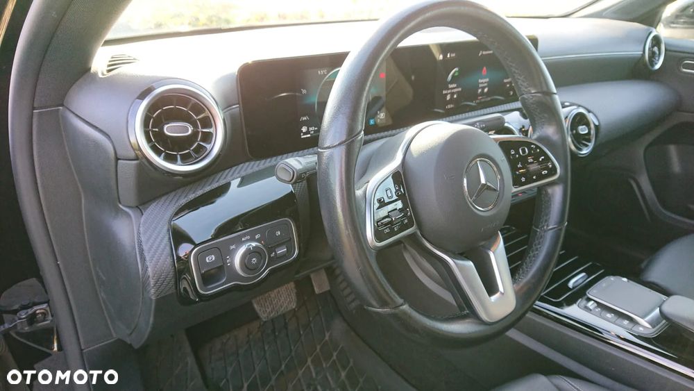 Mercedes-Benz Klasa A 250 Style 7G-DCT - 11