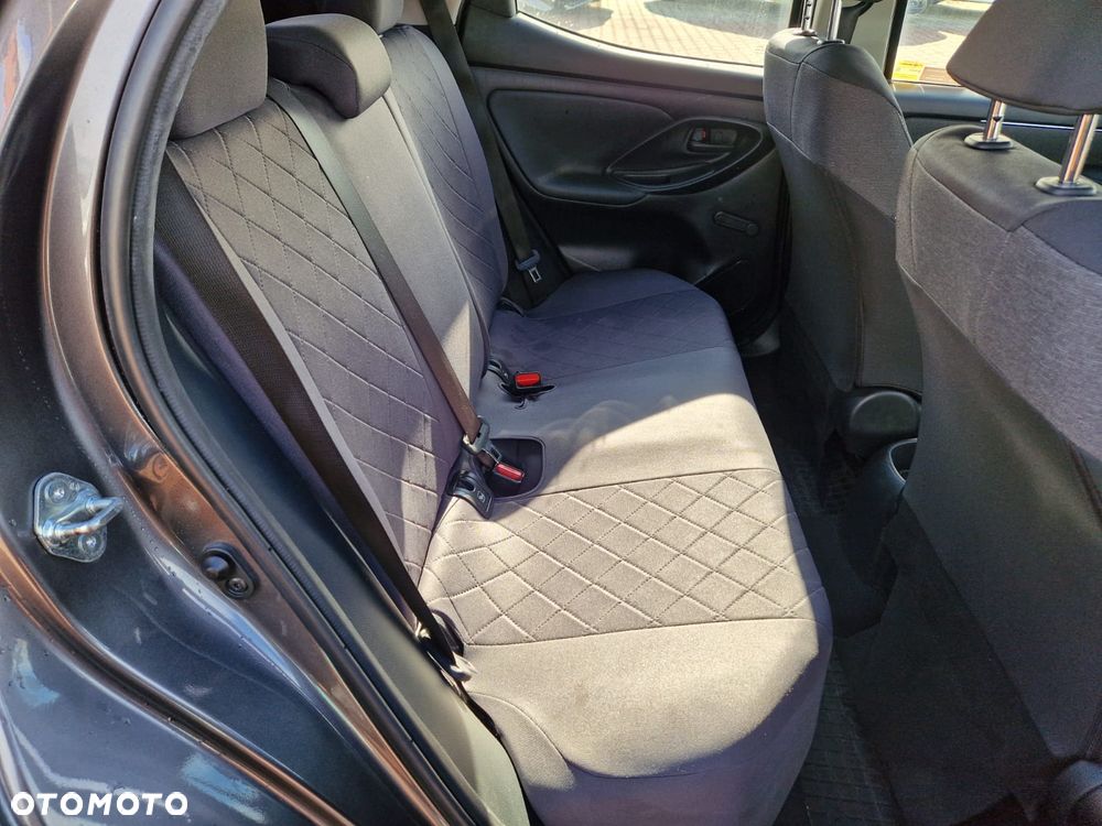 Toyota Yaris 1.5 Comfort - 18