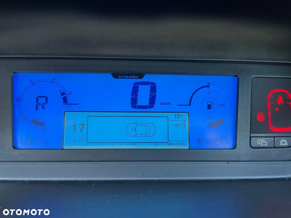 Citroën C4 Grand Picasso - 27