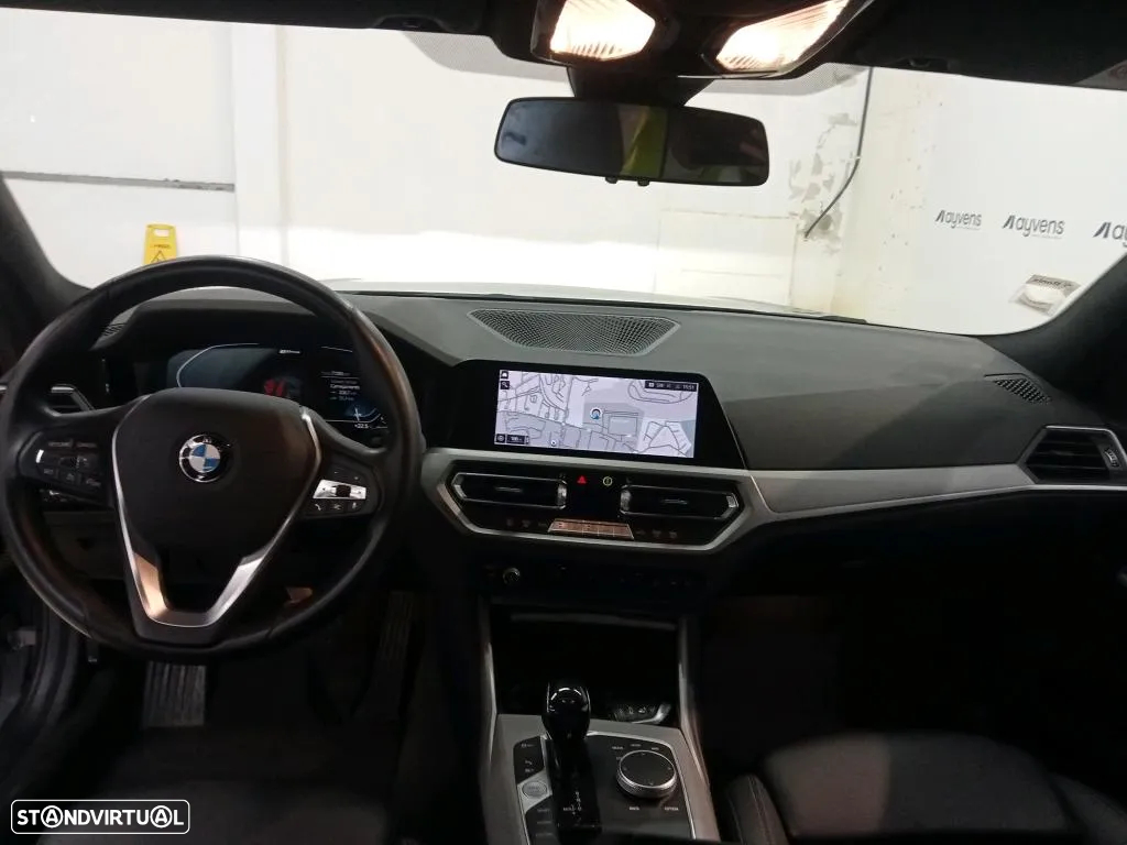 BMW 320 e Touring Corporate Edition Auto - 7