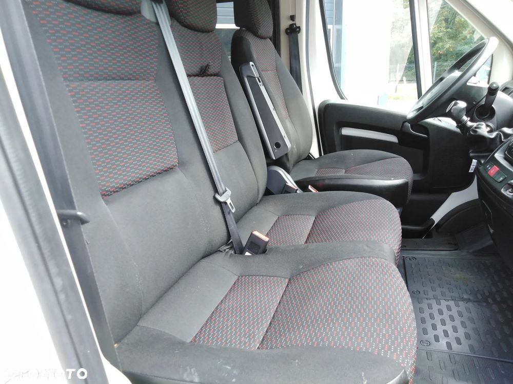 Peugeot BOXER L3H2 BRYGADÓWKA 7 OSÓB KLIMA KAMERA TEMPOMAT NR.116 - 32