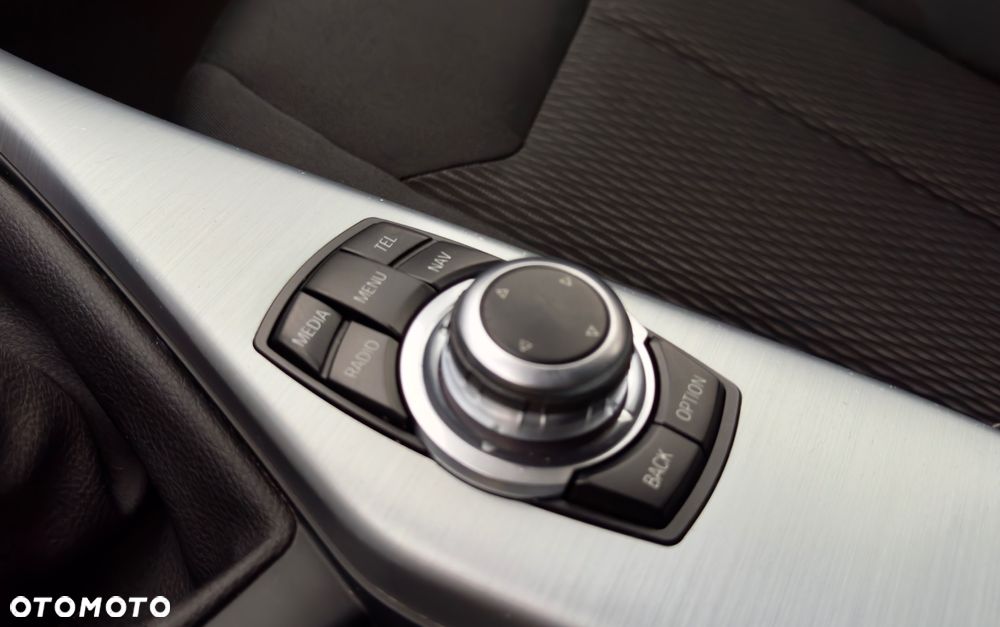 BMW Seria 1 118d Business Edition - 22