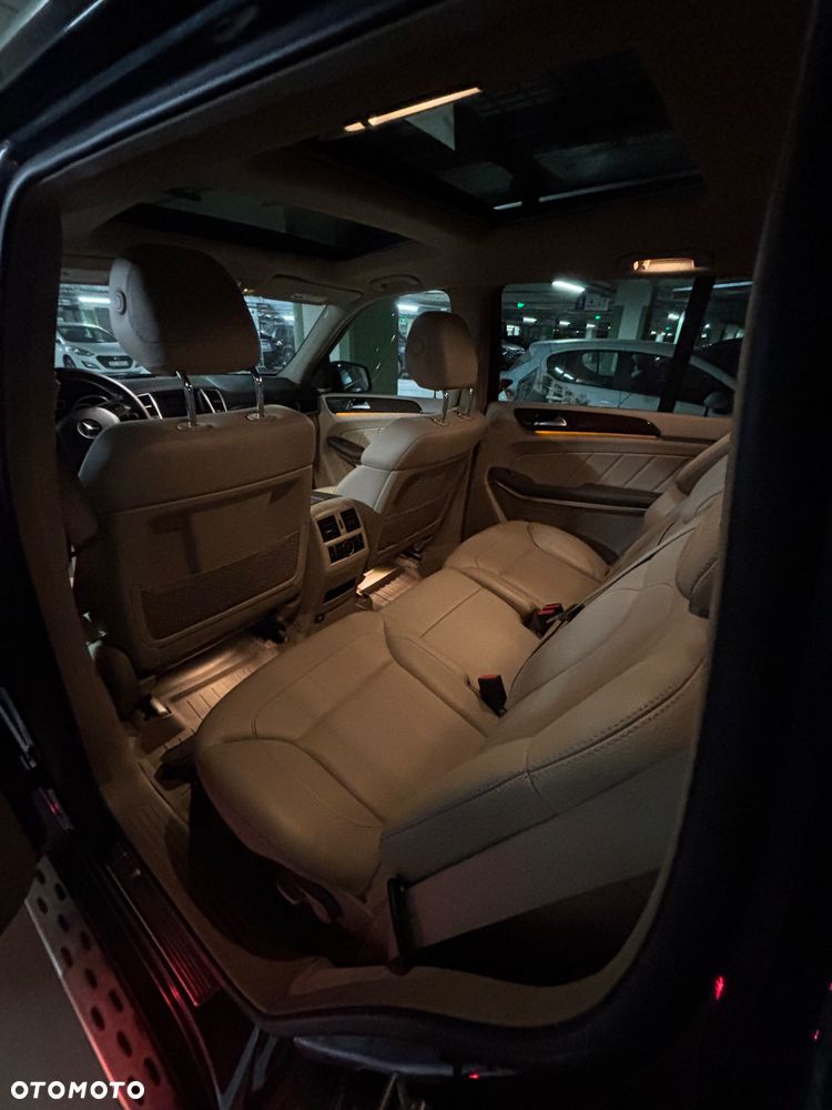 Mercedes-Benz GL 350 BlueTEC 4Matic 7G-TRONIC - 9