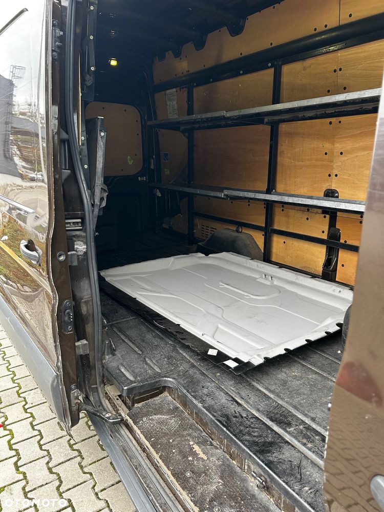 Ford Transit - 14