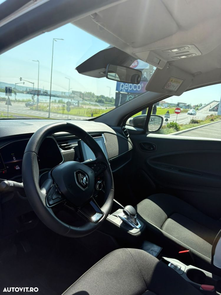 RENAULT Zoe 2021 — imagine 8