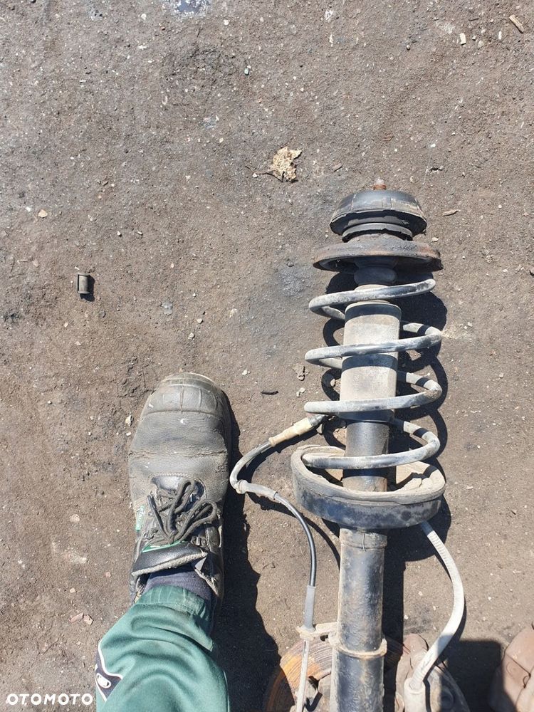 belka tylnego zawieszenia Renault Clio 2 II 97-00R 4d 4d 1.2 benz ZDROWA - 13