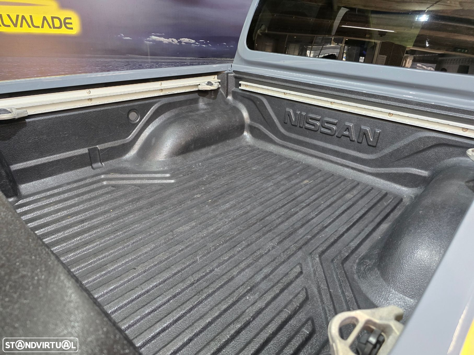 Nissan Navara 2.3 dCi CD 4WD Tekna - 12