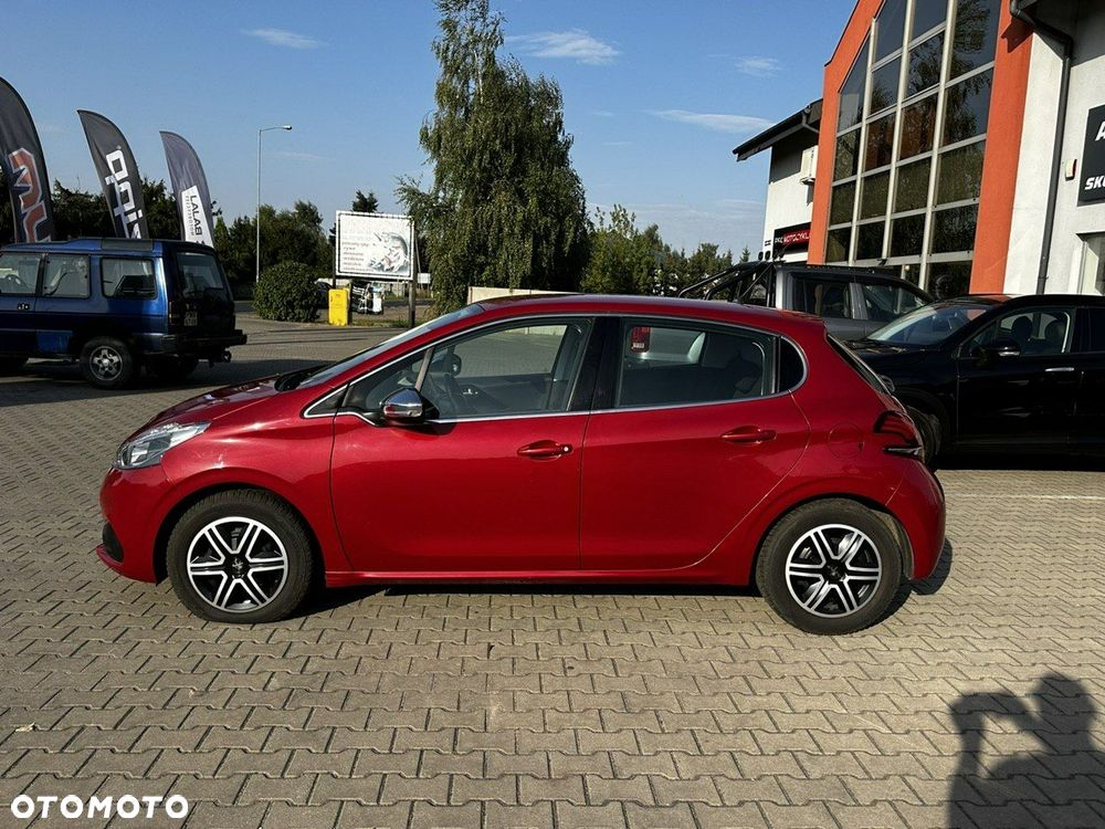 Peugeot 208 1.2 VTi Allure - 10