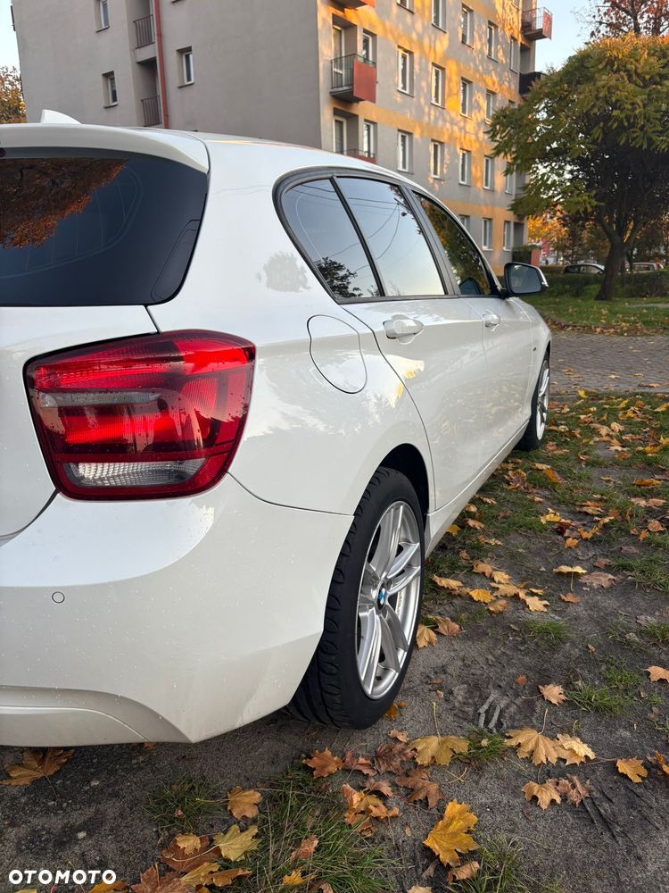 BMW Seria 1 118d Sport Line - 5