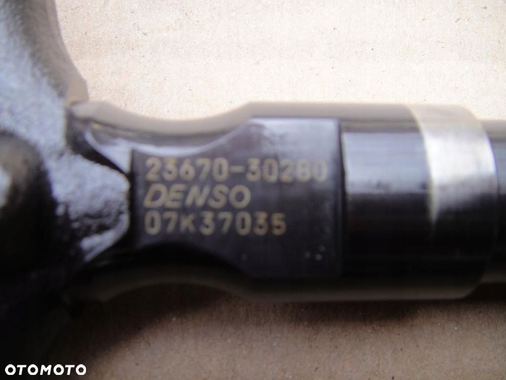 Toyota Hilux 09r Wtryskiwacze Wtryski Wtrysk 3,0td - 3