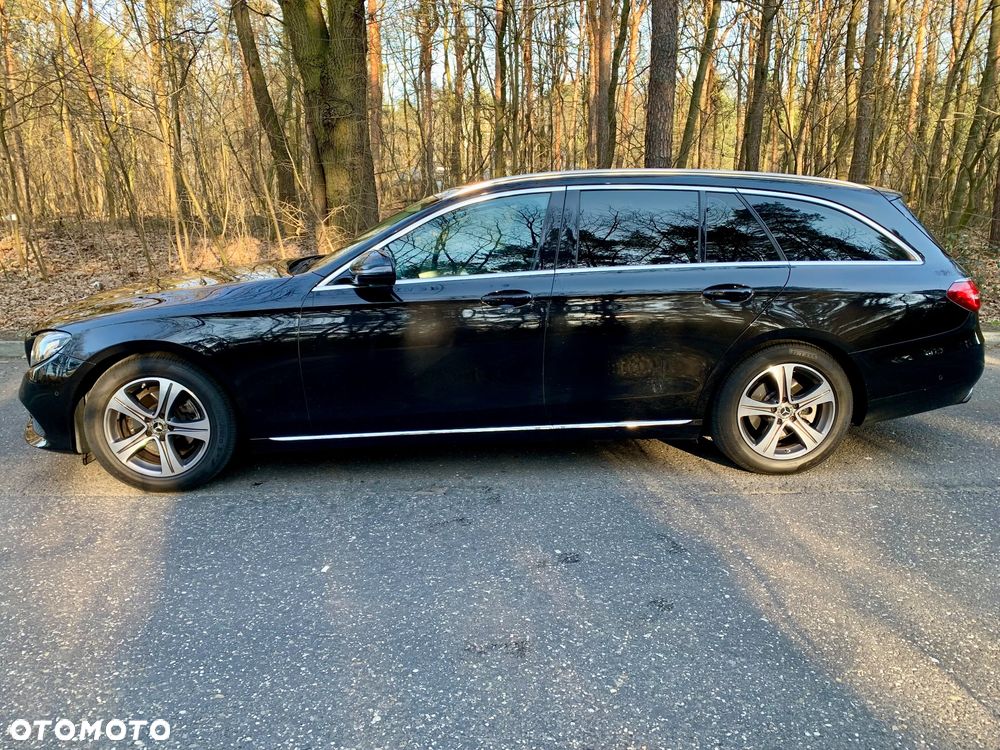 Mercedes-Benz Klasa E 220 d 9G-TRONIC Avantgarde - 2