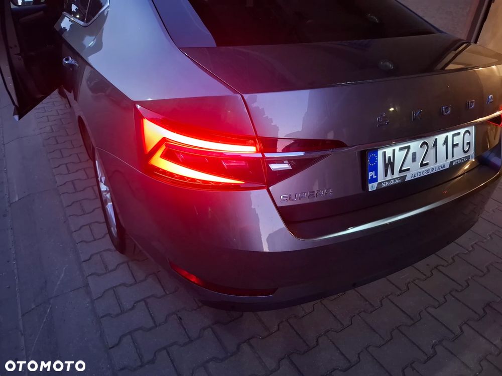 Skoda Superb 1.5 TSI Ambition - 8
